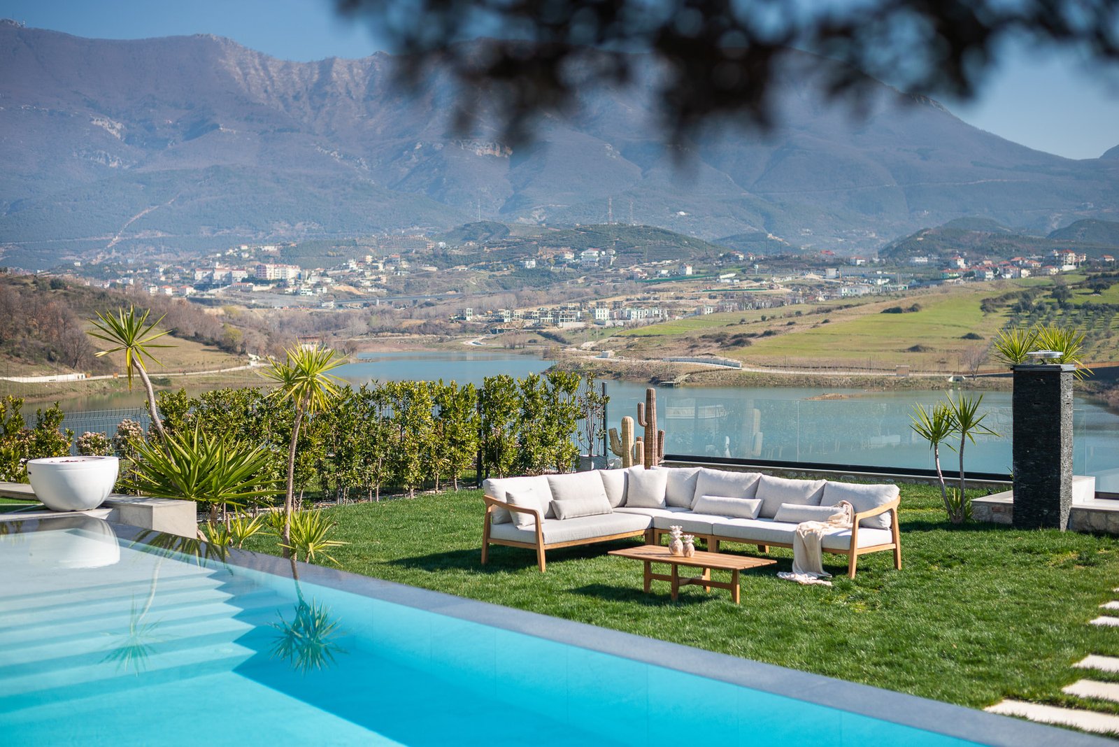 Monaco modular sofa Thumbnail